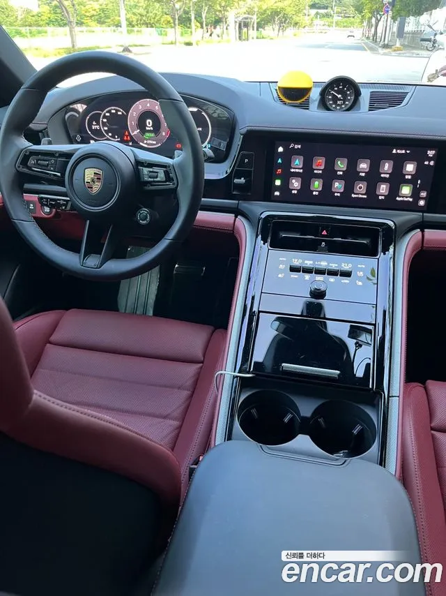 Porsche Panamera 976 — Фото автомобиля 6
