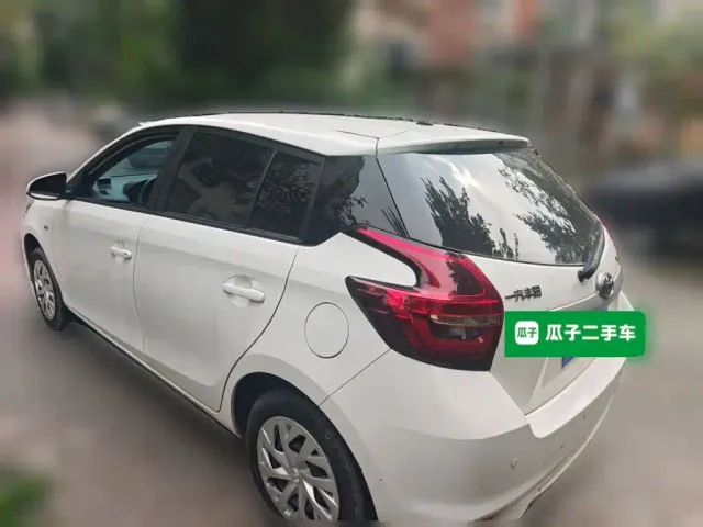 Toyota Vios FS — Фото автомобиля 4