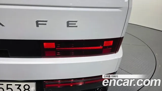 Hyundai Santafe — Фото автомобиля 20