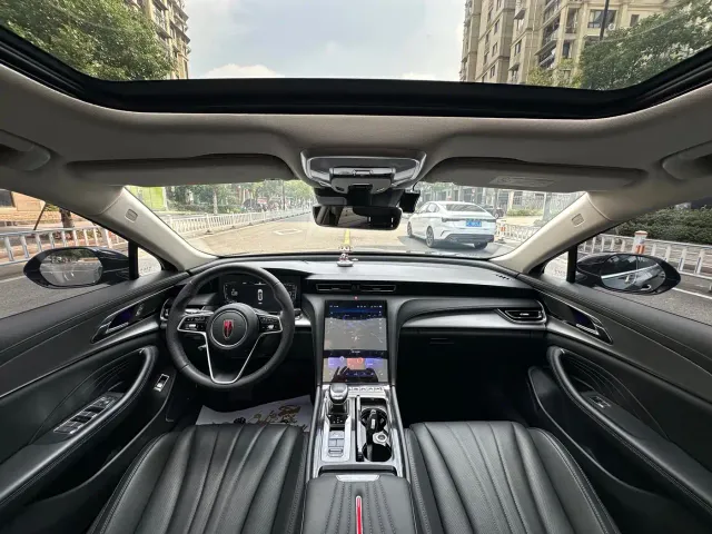 Hongqi H5 — Фото автомобиля 5