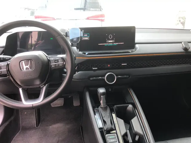 Honda Accord — Фото автомобиля 6