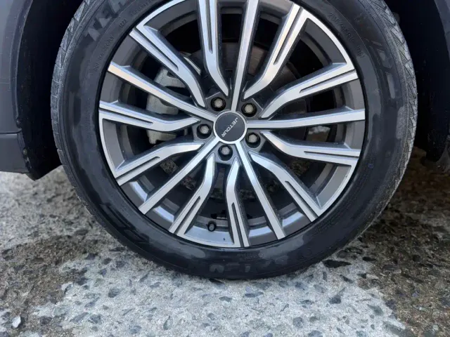 Jetour X70 Plus — Фото автомобиля 9