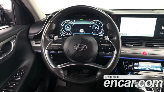 Hyundai Grandeur Новый Grandeur IG — Фото автомобиля 13