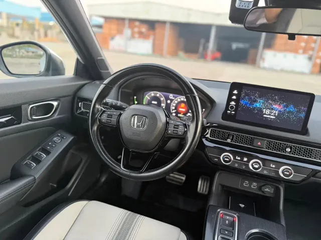 Honda Civic — Фото автомобиля 12