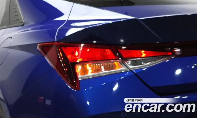Hyundai Avante — Фото автомобиля 8