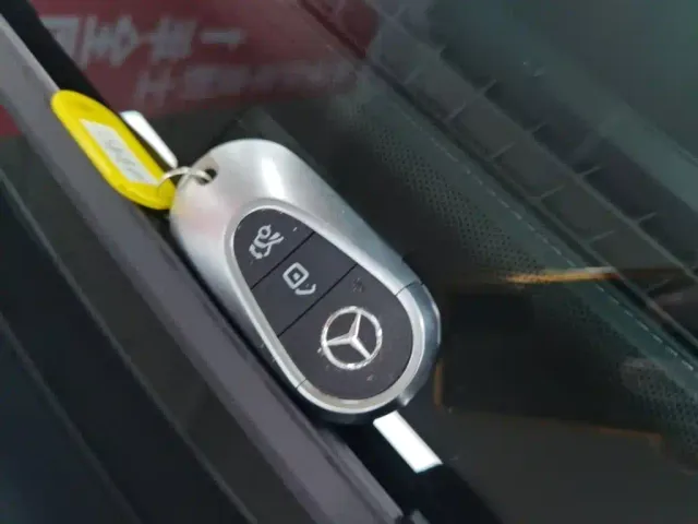 Mercedes-Benz C-Class — Фото автомобиля 8
