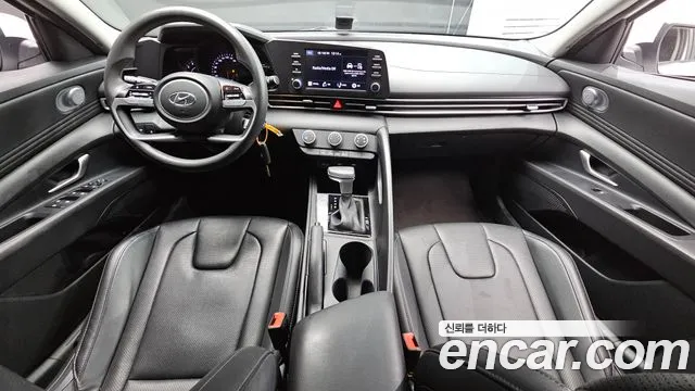 Hyundai AVANTE Avante (CN7) — Фото автомобиля 7