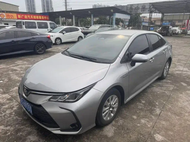 Фотография автомобиля — Toyota Corolla