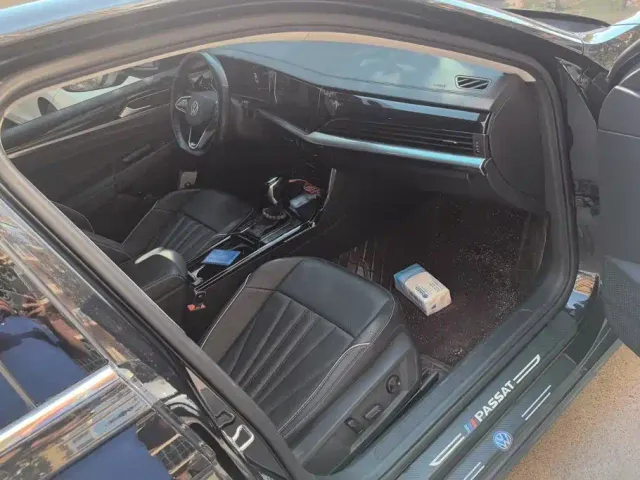 Volkswagen Passat — Фото автомобиля 8
