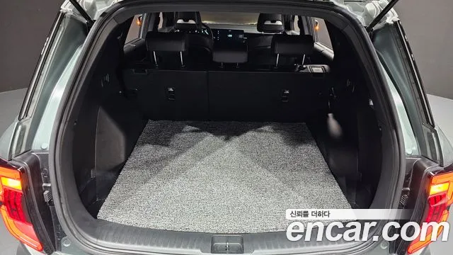 KG_Mobility_Ssangyong Torres Новый Torres Бензин 1.5 4WD — Фото автомобиля 17