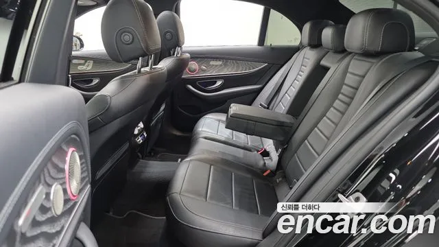 Mercedes-Benz E-Class W213 — Фото автомобиля 18