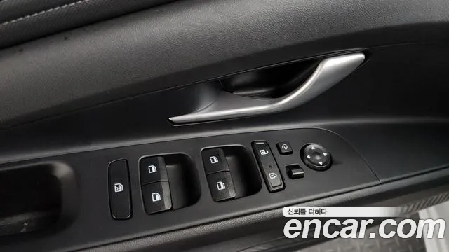 Hyundai AVANTE Avante (CN7) — Фото автомобиля 19