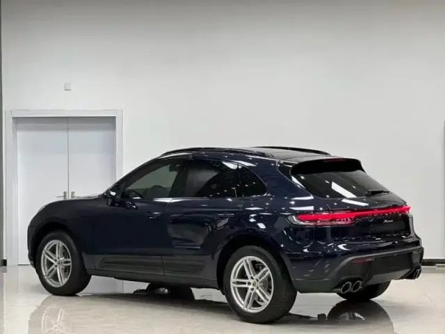 Porsche Macan — Фото автомобиля 4