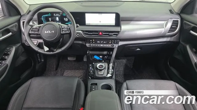 Kia Seltos Новый Seltos Бензин 2.0 2WD — Фото автомобиля 7