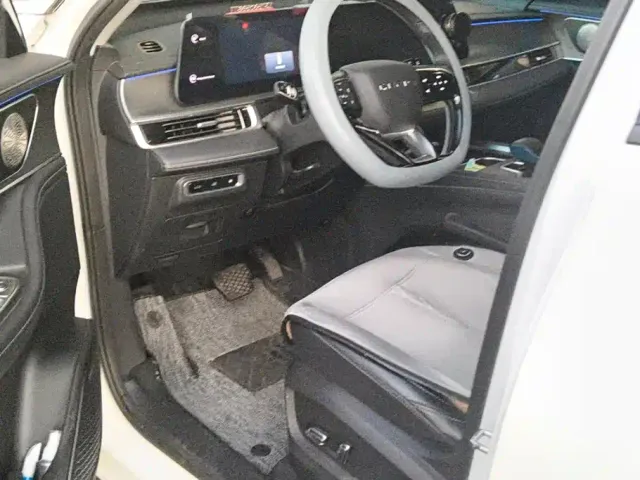 Chery Tiggo 8 PRO EV — Фото автомобиля 9
