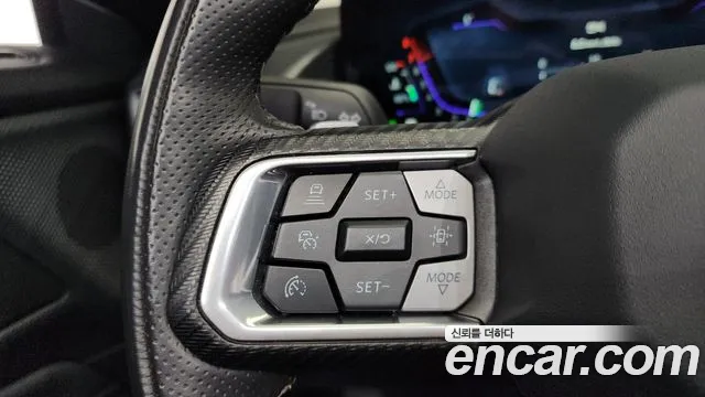 Ford Mustang Mustang 7 поколение 2.3 EcoBoost Premium Кабриолет — Фото автомобиля 14