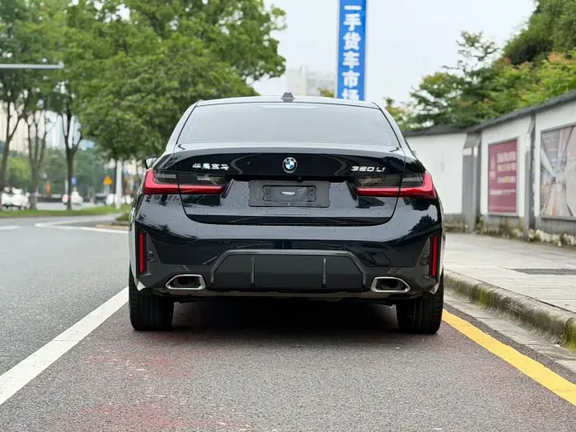 BMW 3 Series — Фото автомобиля 5