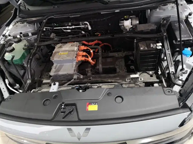Wuling Starlight — Фото автомобиля 15