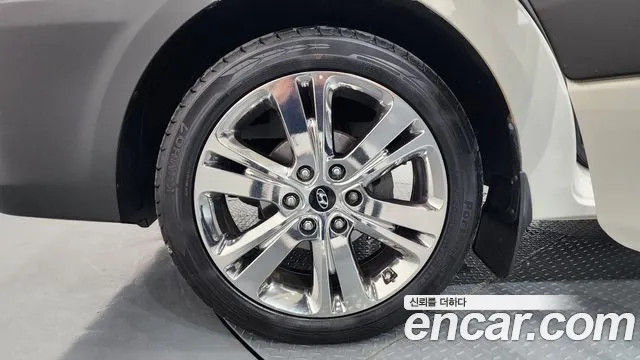 Hyundai Solati Solati 15 мест — Фото автомобиля 4