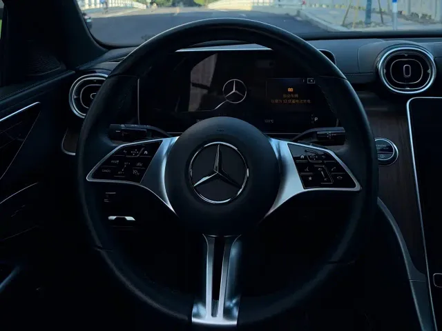 Mercedes-Benz C-Class — Фото автомобиля 15