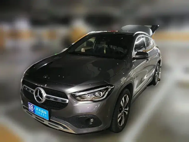 Фотография автомобиля — Mercedes-Benz GLA-Class