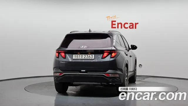 Hyundai Tucson Tucson (NX4) Бензин 1.6 турбо 2WD — Фото автомобиля 4