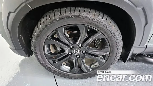 KG_Mobility_Ssangyong Rexton Новый Rexton Sport Khan Дизель 2.2 4WD — Фото автомобиля 5