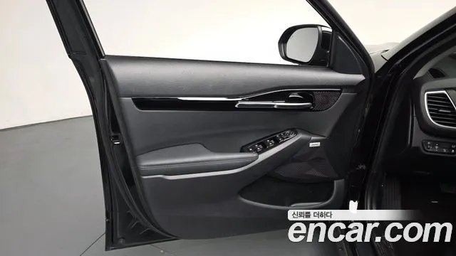 Kia Seltos — Фото автомобиля 22