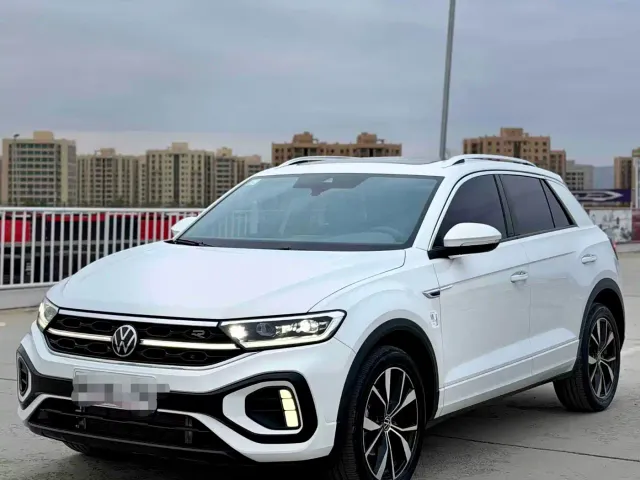 Фотография автомобиля — Volkswagen T-Roc