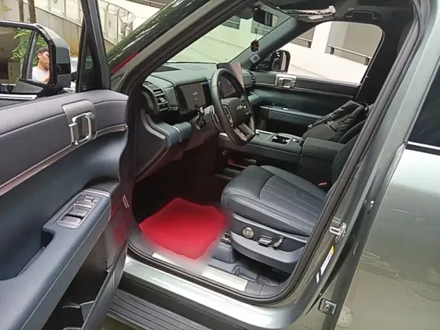 BYD FangChengBao Titanium 7 — Фото автомобиля 15