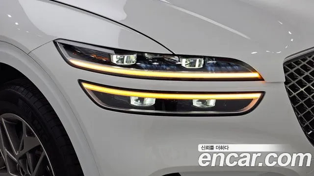 Genesis GV70 — Фото автомобиля 21