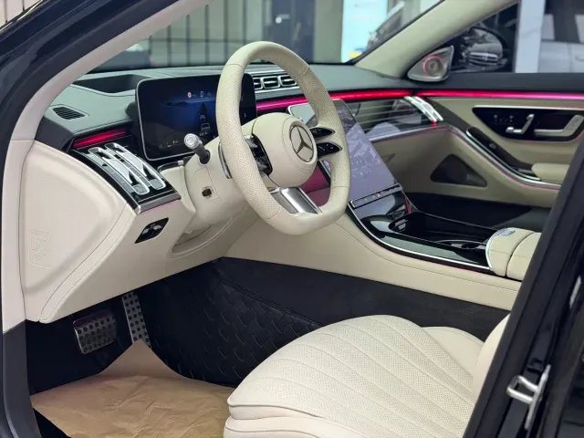 Mercedes-Benz S-Class — Фото автомобиля 4