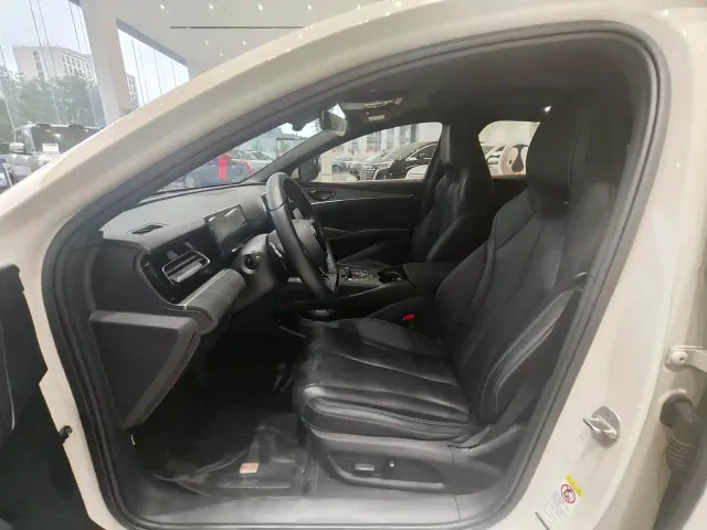 BYD Seal 06 — Фото автомобиля 9