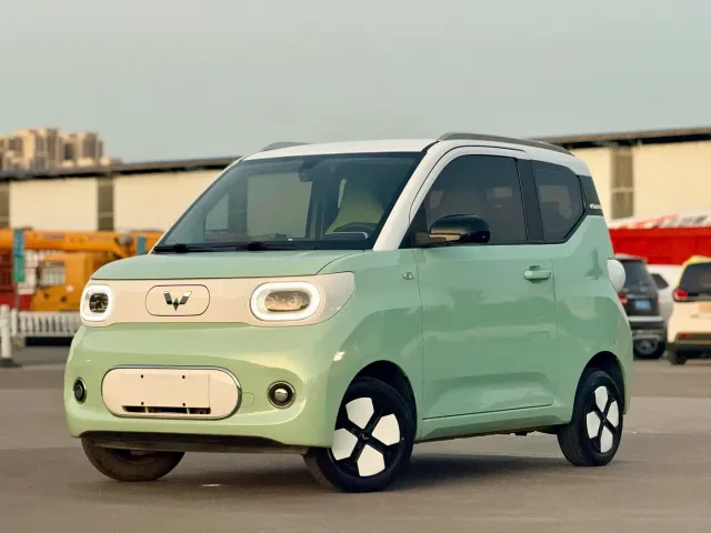 Фотография автомобиля — Wuling Hongguang Mini EV