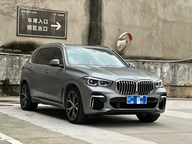 BMW X5 — Фото автомобиля 7