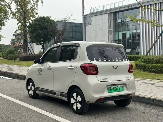 Wuling Hongguang Mini EV — Фото автомобиля 6