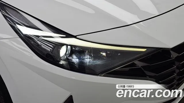 Hyundai Avante CN7 — Фото автомобиля 7