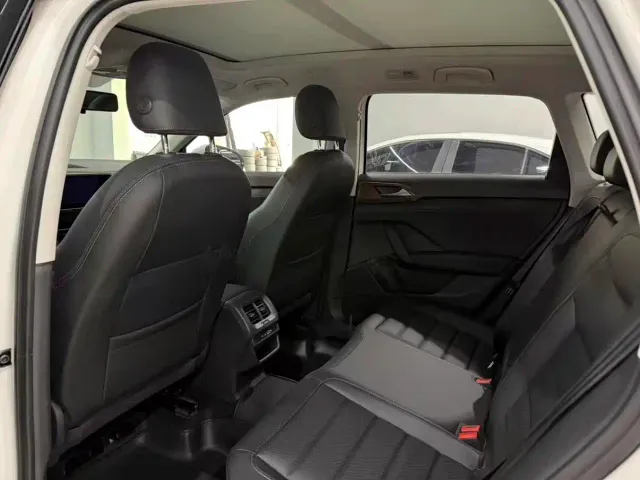 Volkswagen Tharu — Фото автомобиля 6