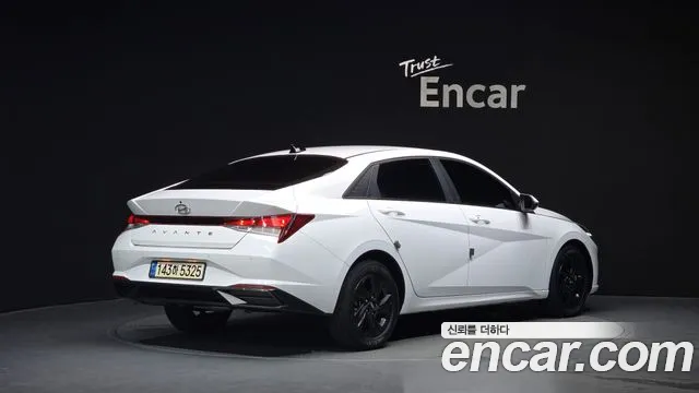 Hyundai AVANTE Avante (CN7) — Фото автомобиля 2