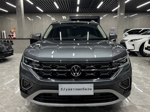 Volkswagen Tayron — Фото автомобиля 2