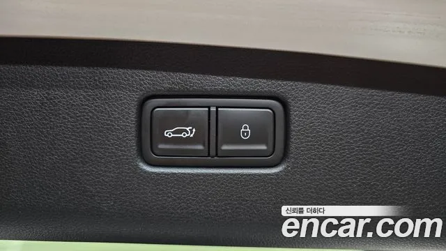 Genesis GV70 2.5T Бензин AWD — Фото автомобиля 15