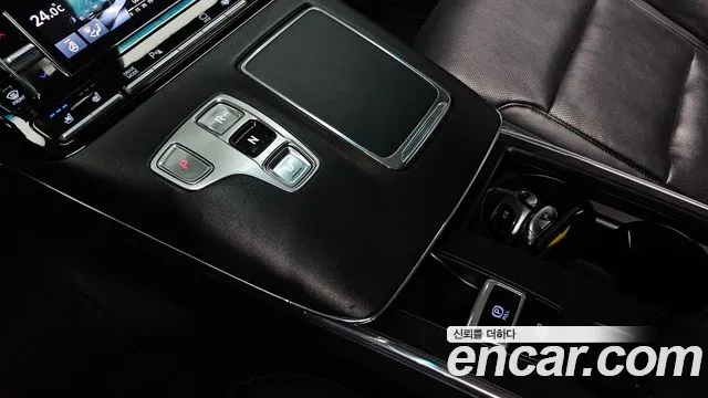 Hyundai Grandeur Grandeur (New) — Фото автомобиля 12