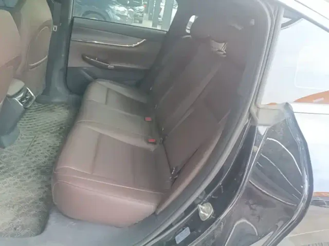 Changan Qiyuan A07 — Фото автомобиля 15