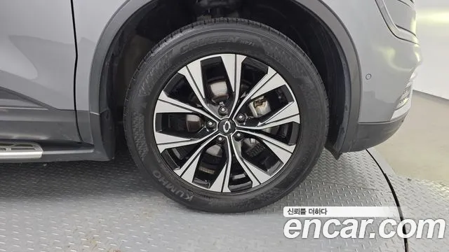 Renault Korea QM6 New — Фото автомобиля 21