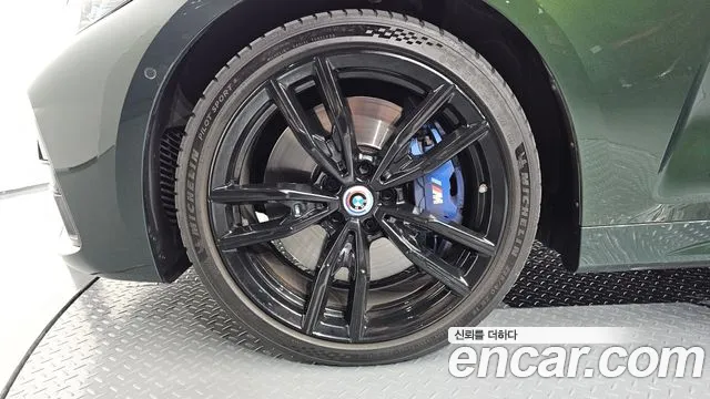 BMW 4 Series G22 — Фото автомобиля 5