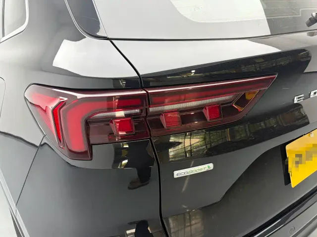 Ford Lingrui — Фото автомобиля 11
