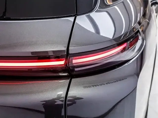 Li Auto L8 — Фото автомобиля 7