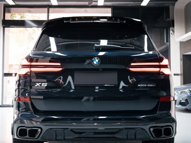 BMW X5 — Фото автомобиля 4
