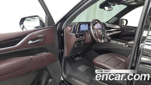 Cadillac Escalade Escalade 5 поколение — Фото автомобиля 10