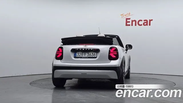 MINI Cooper Convertible — Фото автомобиля 4
